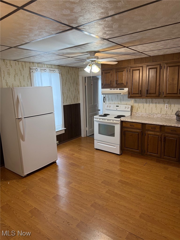 1627 Hay Avenue Coshocton OH 43812