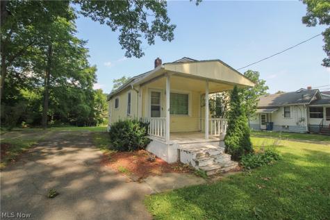 710 Battles Avenue Niles OH 44446