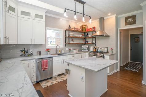 3228 Deborah Court Uniontown OH 44685