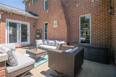 3228 Deborah Court Uniontown OH 44685