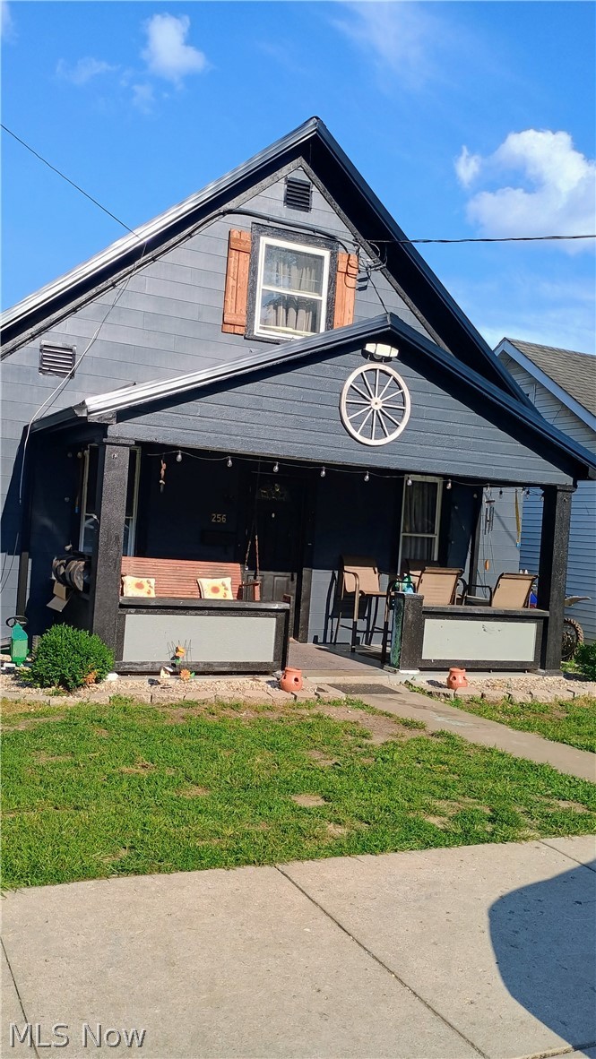 256 N Main Street Roseville OH 43777
