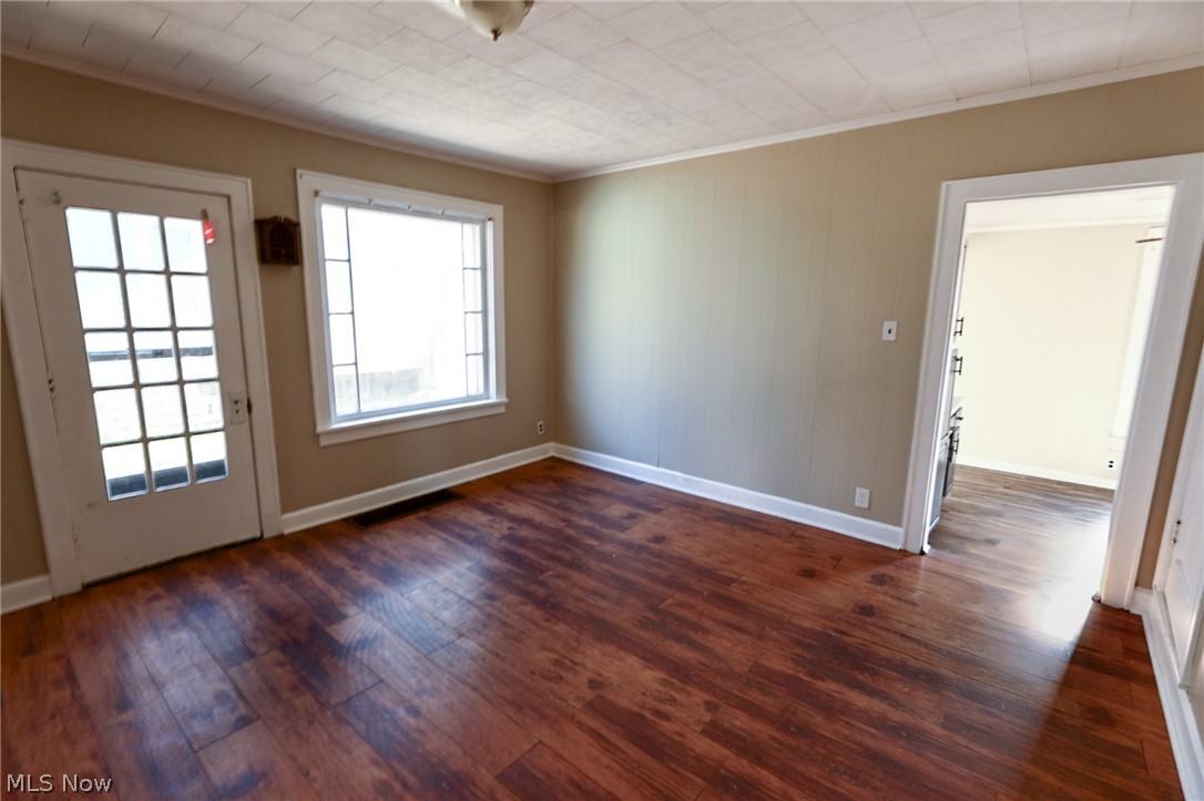 256 N Main Street Roseville OH 43777