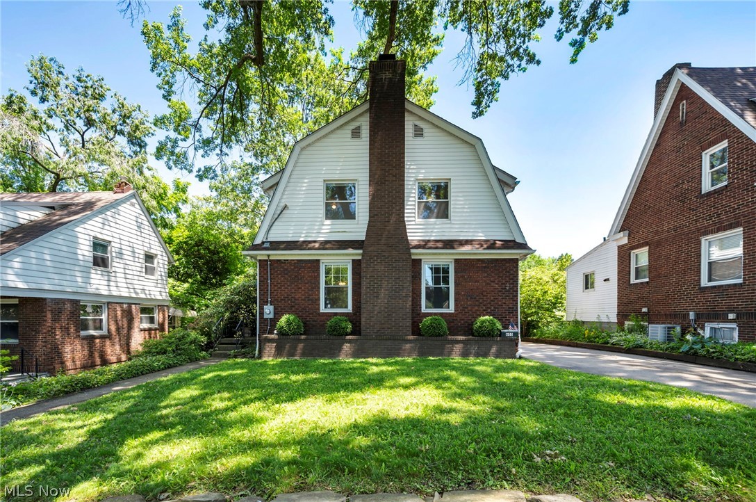 605 Saint Leger Avenue Akron OH 44305