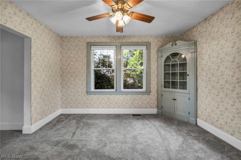 605 Saint Leger Avenue Akron OH 44305