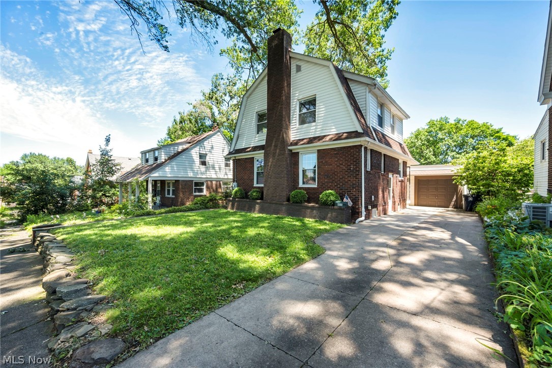 605 Saint Leger Avenue Akron OH 44305