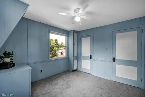 605 Saint Leger Avenue Akron OH 44305