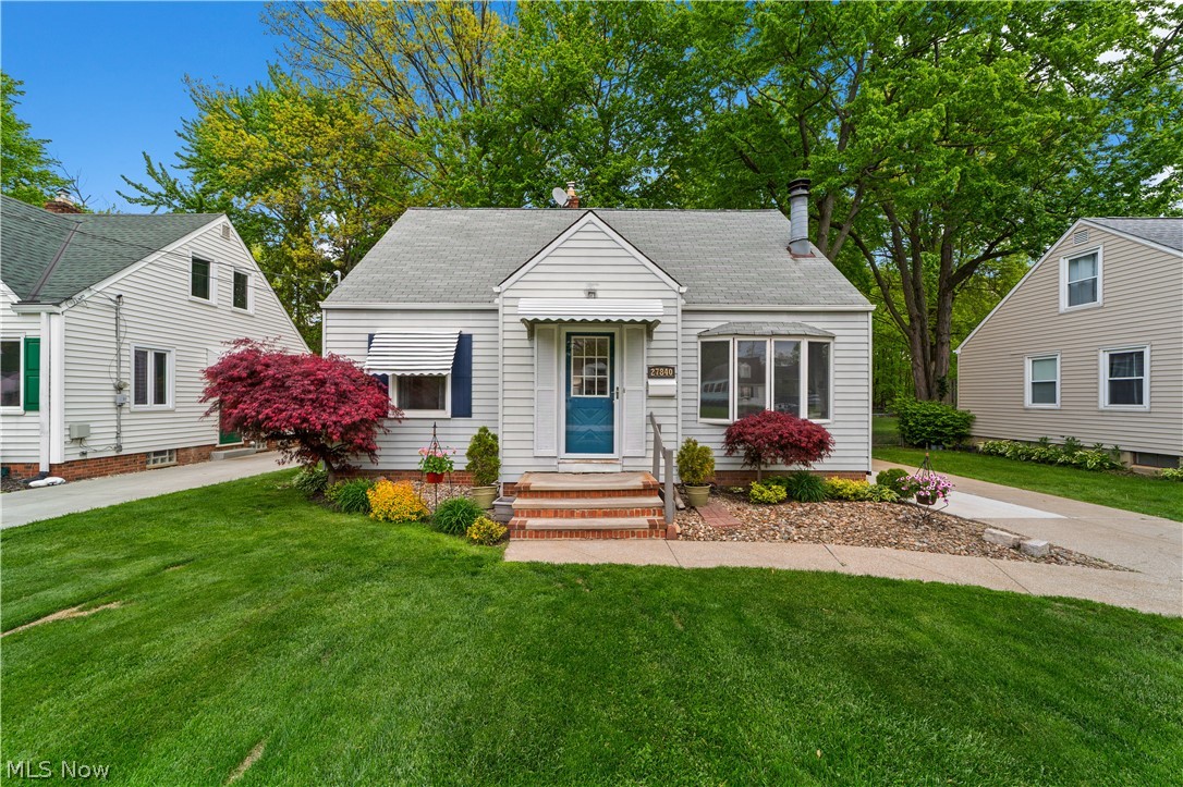 27840 Lincoln Road Bay Village OH 44140