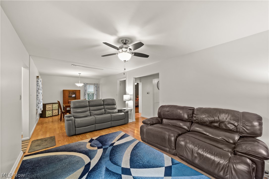 27840 Lincoln Road Bay Village OH 44140