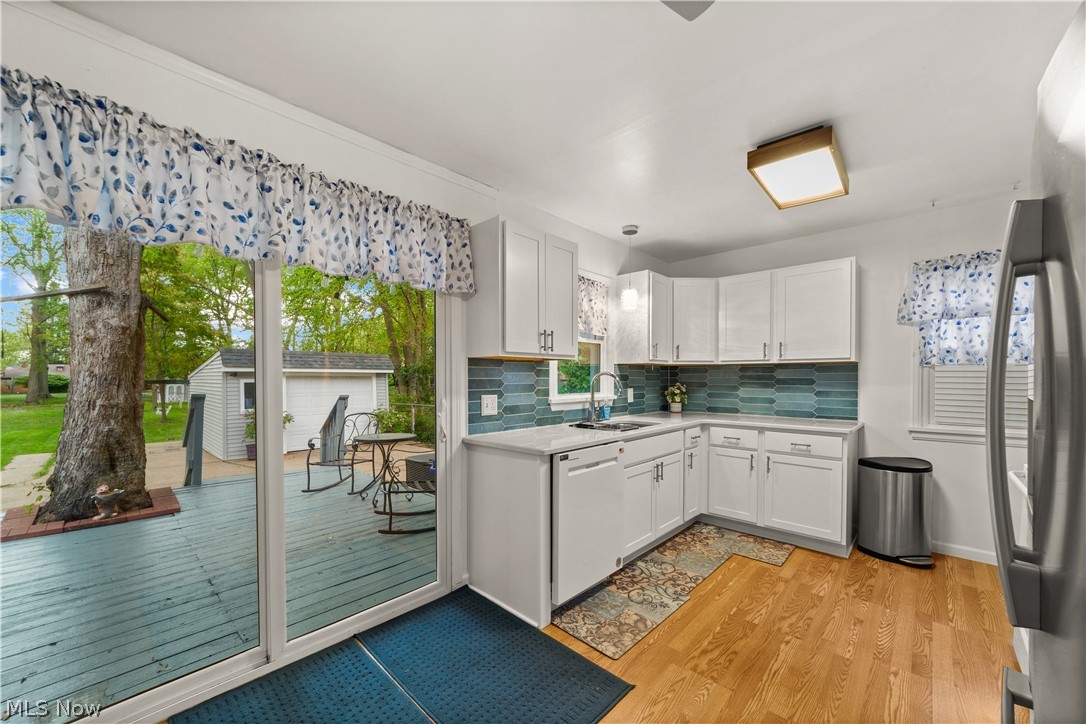 27840 Lincoln Road Bay Village OH 44140