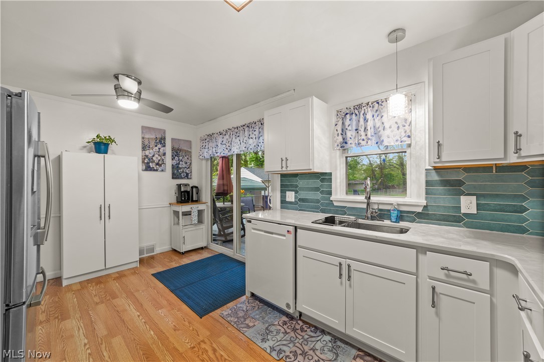 27840 Lincoln Road Bay Village OH 44140