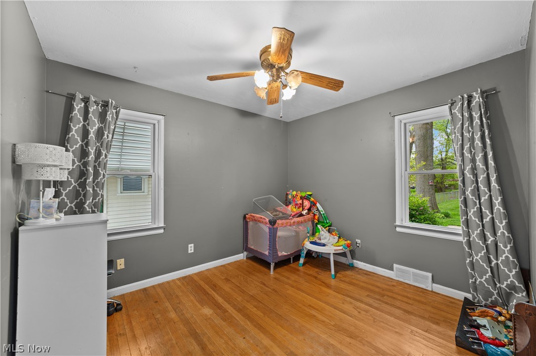 27840 Lincoln Road Bay Village OH 44140