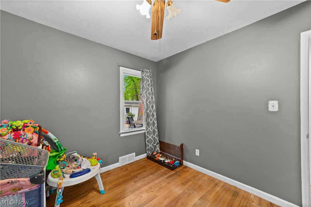 27840 Lincoln Road Bay Village OH 44140