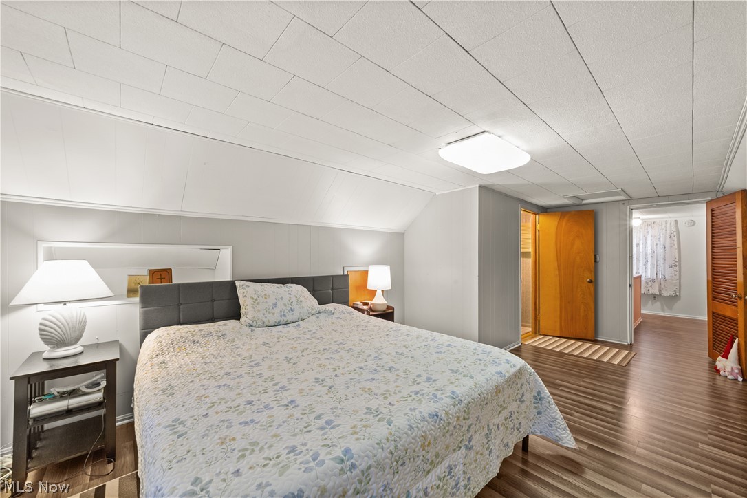 27840 Lincoln Road Bay Village OH 44140