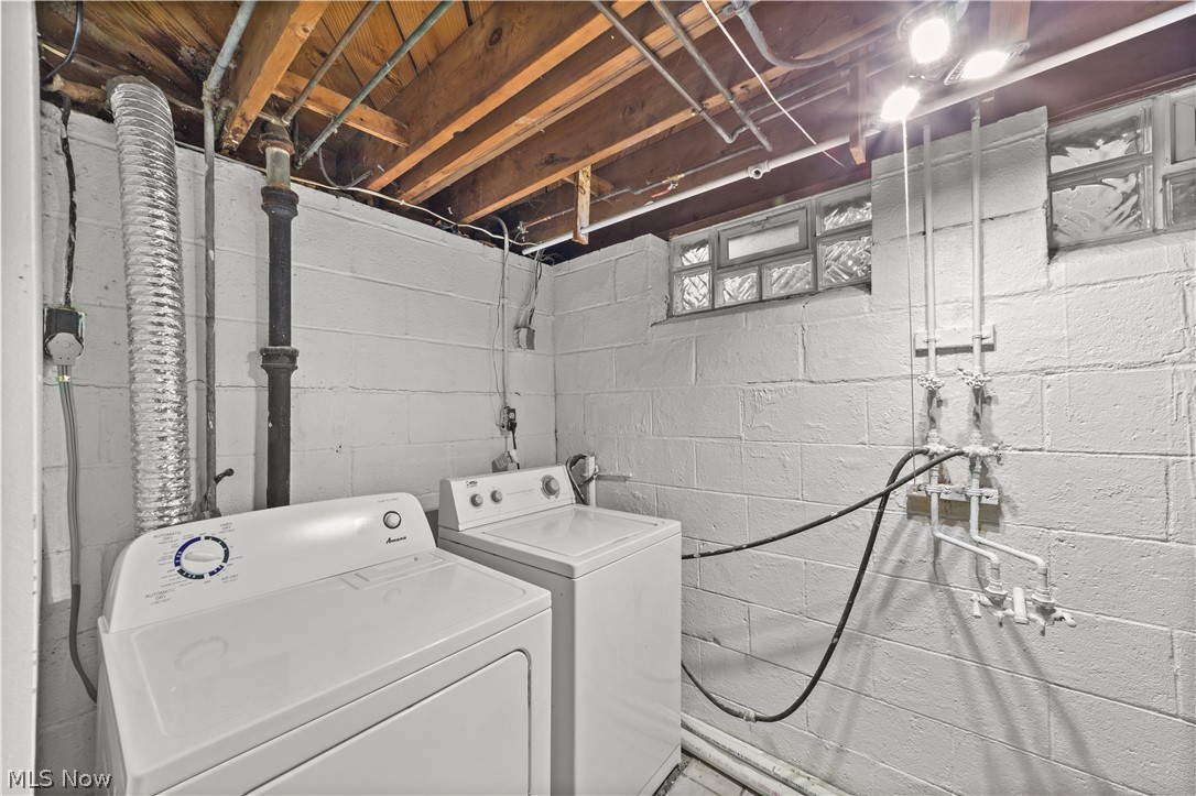 27840 Lincoln Road Bay Village OH 44140