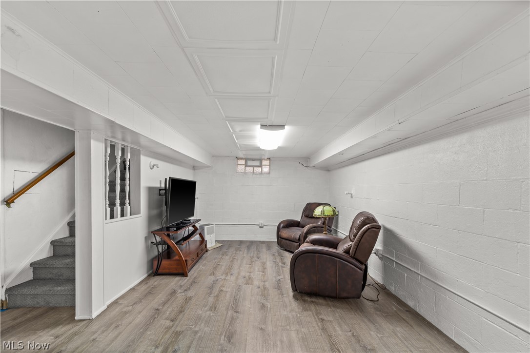 27840 Lincoln Road Bay Village OH 44140