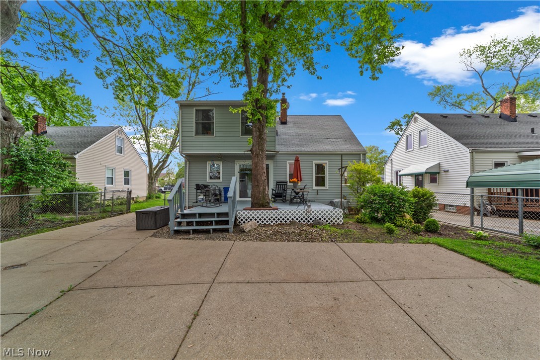 27840 Lincoln Road Bay Village OH 44140