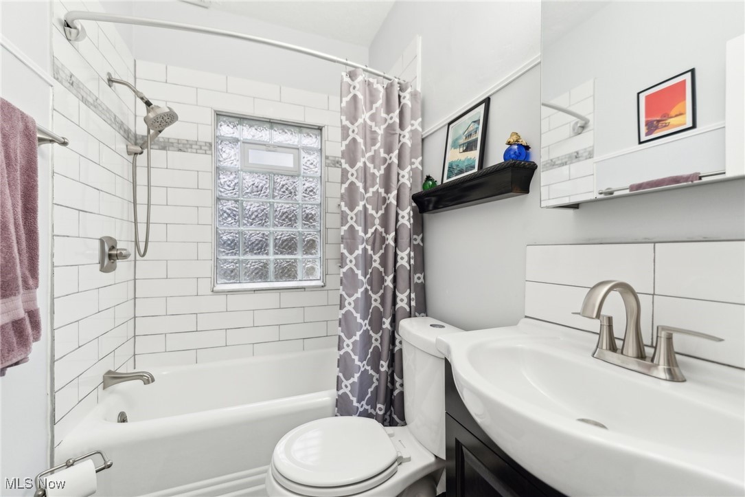 20402 Fuller Avenue Euclid OH 44123