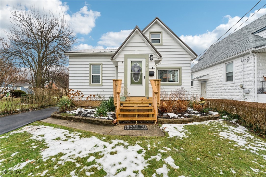 20402 Fuller Avenue Euclid OH 44123