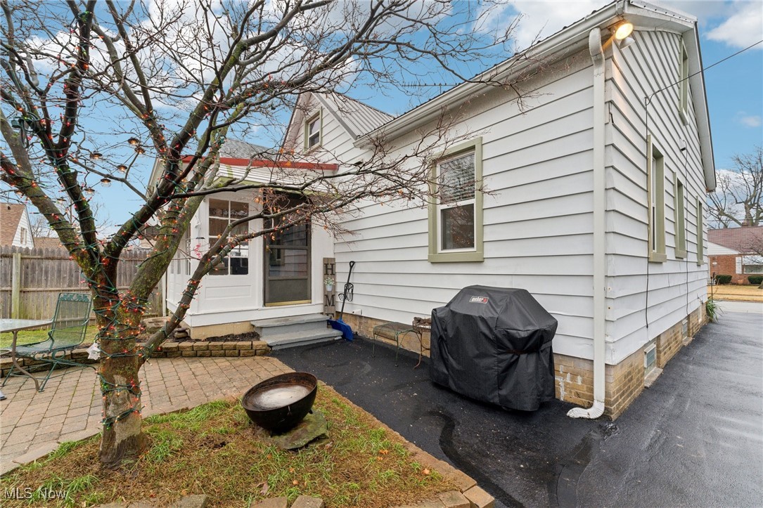 20402 Fuller Avenue Euclid OH 44123