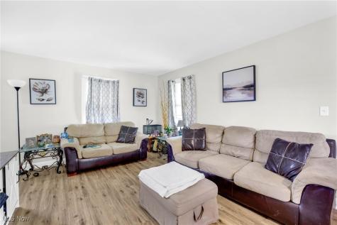3456 Lincoln Way E Massillon OH 44646