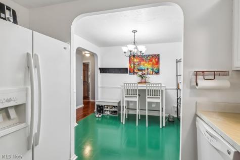 5172 Lynd Avenue Lyndhurst OH 44124