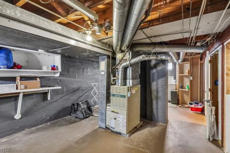 5172 Lynd Avenue Lyndhurst OH 44124