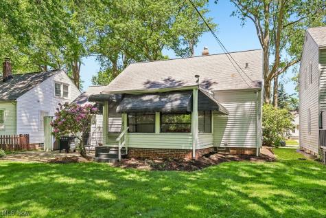 5172 Lynd Avenue Lyndhurst OH 44124