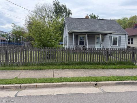 322 Millview Place SW Canton OH 44706