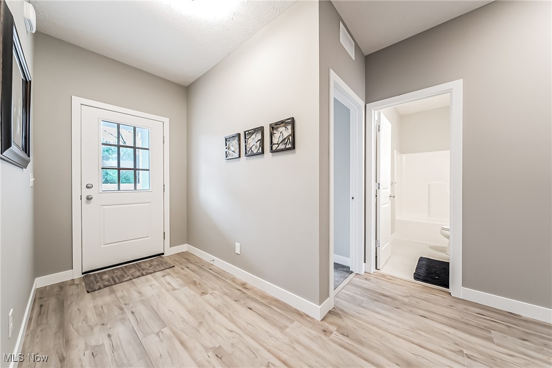 4322 Literary Lane Willoughby OH 44094