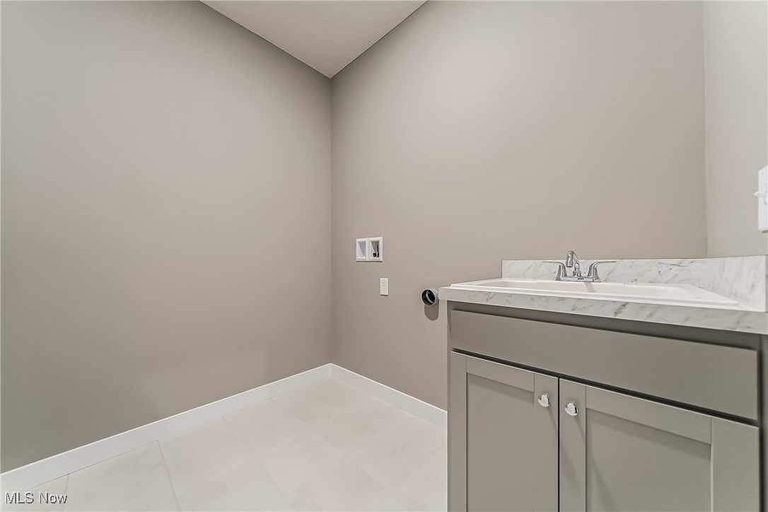 4322 Literary Lane Willoughby OH 44094