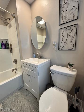 5697 W 54th Street Parma OH 44129