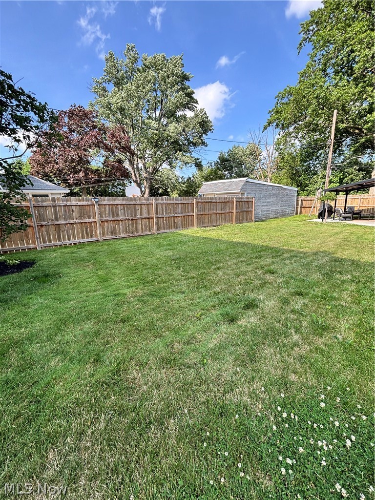 5697 W 54th Street Parma OH 44129