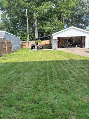 5697 W 54th Street Parma OH 44129