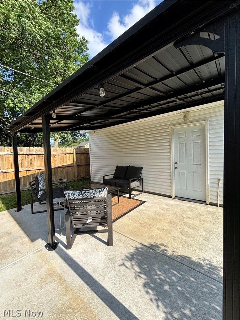 5697 W 54th Street Parma OH 44129