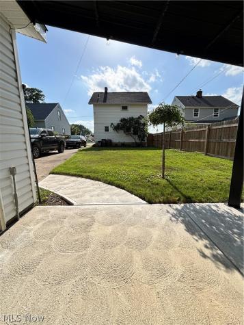 5697 W 54th Street Parma OH 44129
