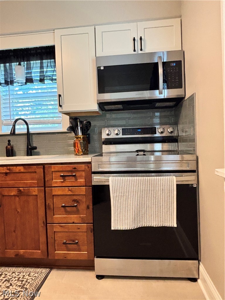 5697 W 54th Street Parma OH 44129