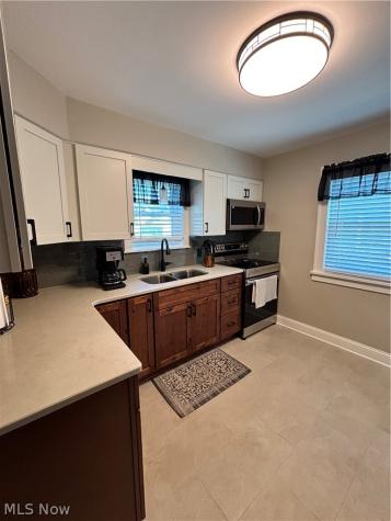 5697 W 54th Street Parma OH 44129