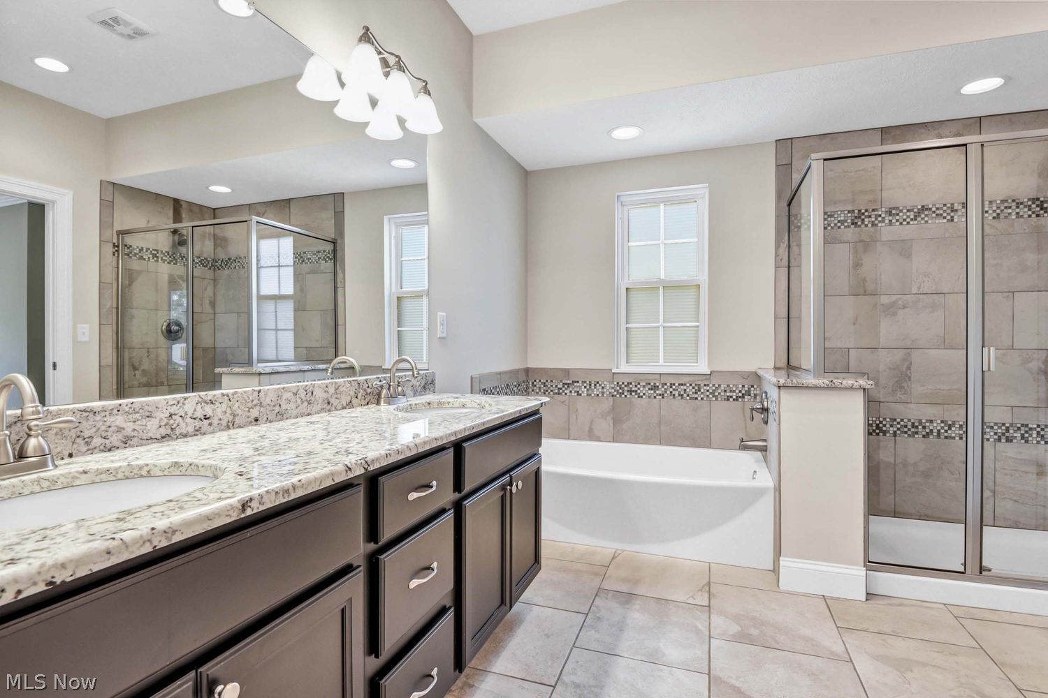 25815 Eaton Way Bay Village OH 44140