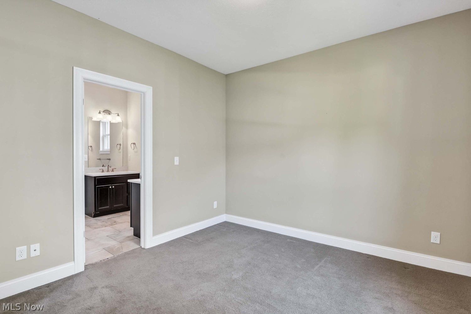 25815 Eaton Way Bay Village OH 44140