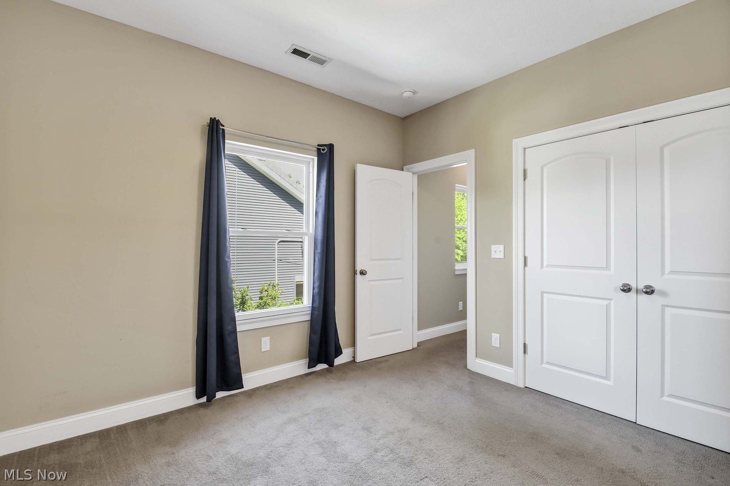 25815 Eaton Way Bay Village OH 44140