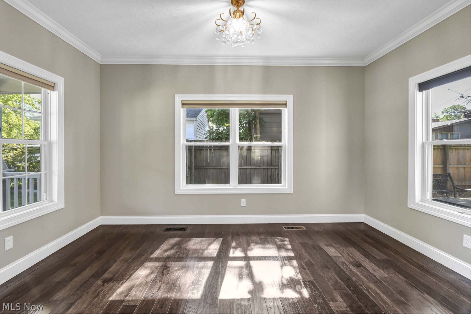 25815 Eaton Way Bay Village OH 44140