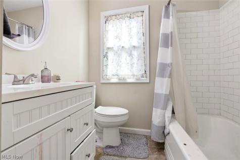 4242 Harwood Road South Euclid OH 44121