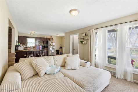 4242 Harwood Road South Euclid OH 44121