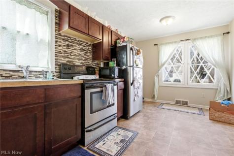 4242 Harwood Road South Euclid OH 44121
