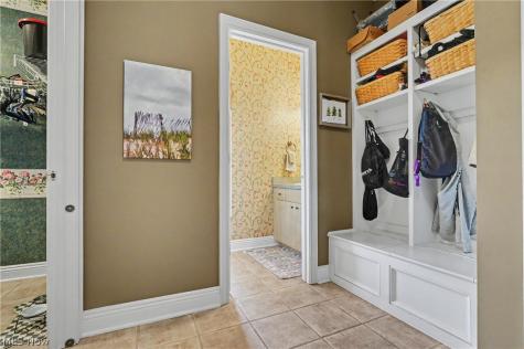 6165 Loch Lomond Court Solon OH 44139