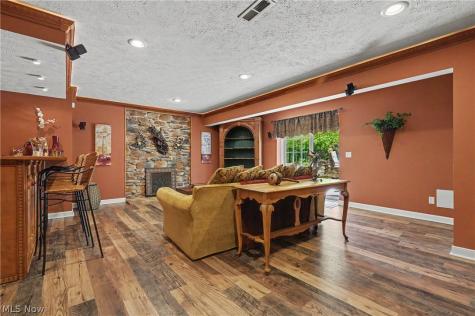 6165 Loch Lomond Court Solon OH 44139