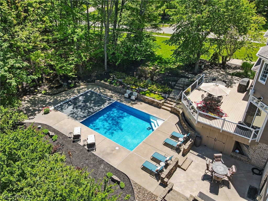 6165 Loch Lomond Court Solon OH 44139