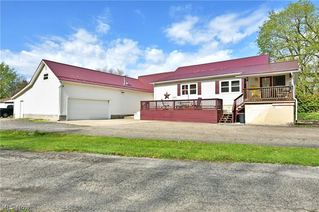 4995 Parkman Road NW Warren OH 44481