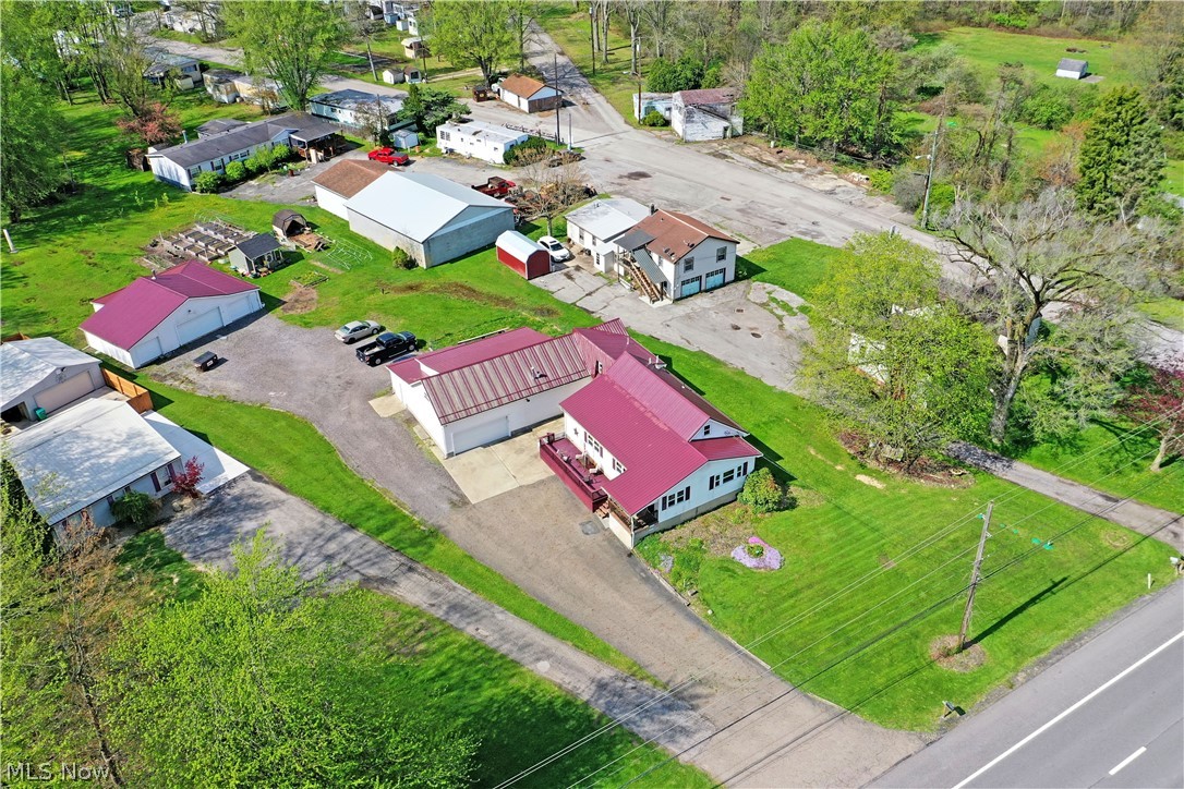 4995 Parkman Road NW Warren OH 44481