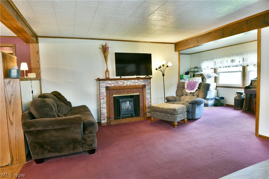 4995 Parkman Road NW Warren OH 44481